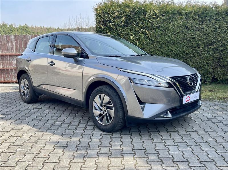 Nissan Qashqai 1,3 mHEV / Business / Xtronic - fotka 7 z 43