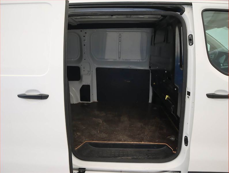 Peugeot Expert (2019) 2.0 BlueHDi, L3H1, 1.0t, SR - fotka 12 z 14