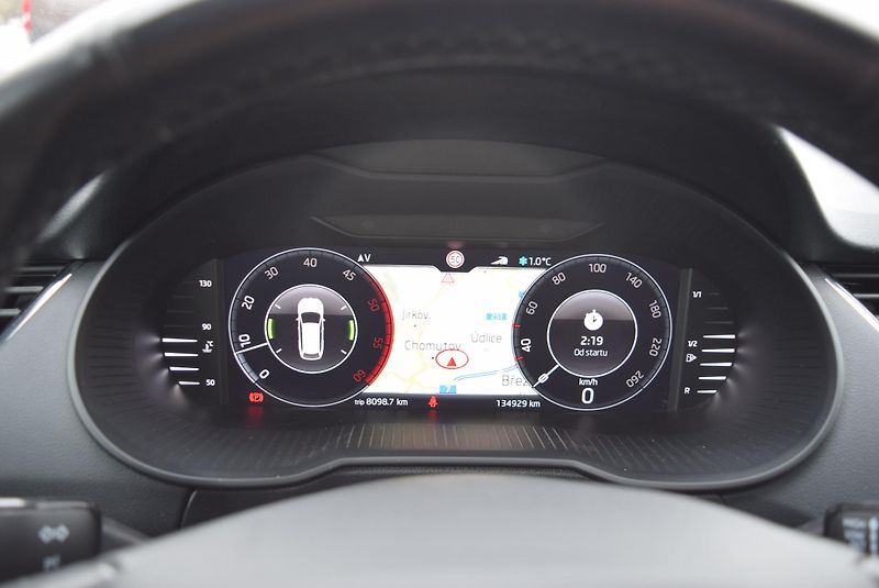 Škoda Octavia (2020) 2.0TDI 110kwSOLEIL VIRTUAL KAM - fotka 30 z 48
