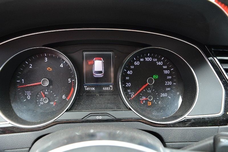 Volkswagen Passat VARIANT - fotka 7 z 18
