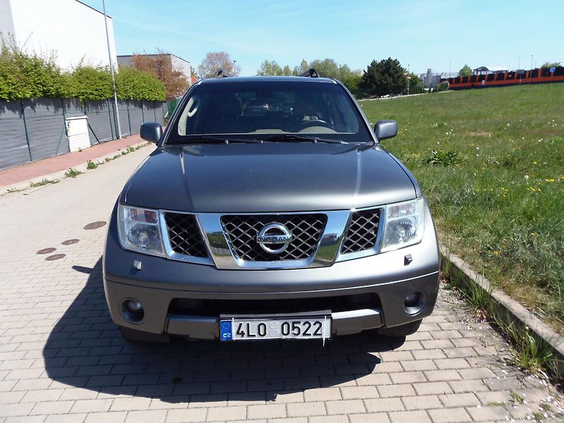 Nissan Pathfinder (2005) 2.5 DCi 4x4 redukce tažné 3 T - fotka 2 z 25