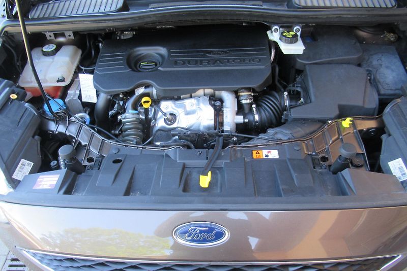 Ford C-MAX 1.5 TDCi AUT. KLIMA - fotka 19 z 22