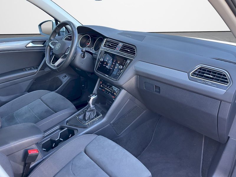 Volkswagen Tiguan (2023) 1.5 TSI 110 kW DSG Life - fotka 20 z 33