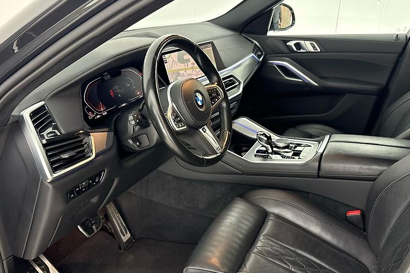 BMW X6 xDrive40d - fotka 6 z 13