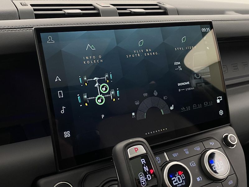 Land Rover Defender (2026) 110 D350 X-Dynamic REZERVACE - fotka 39 z 60
