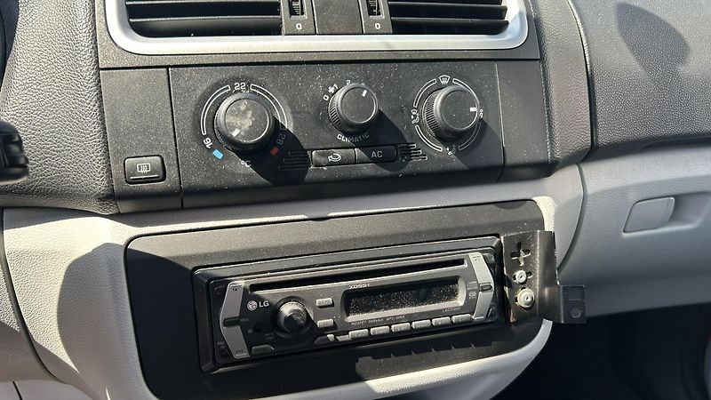 Škoda Fabia (2008) Combi 1,2 51 KW KLIMA TZ - fotka 11 z 16