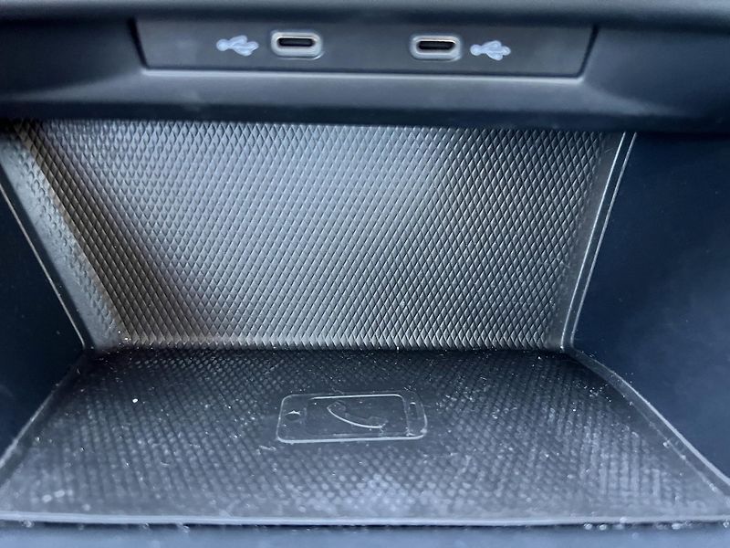 Volkswagen Golf 1.0TSi 81kw NAVI KOUPENO V ČR - fotka 25 z 46