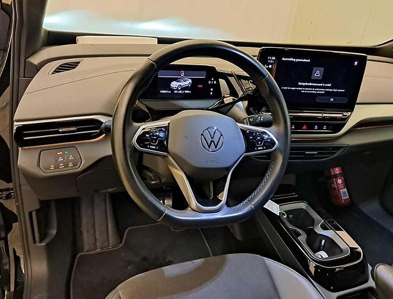 Volkswagen ID.5 (2023) Pro 128 kW, LED, Tažné - fotka 6 z 7