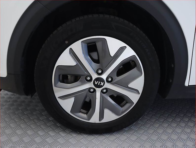 Kia e-Niro (2022) 64 kWh - fotka 15 z 21