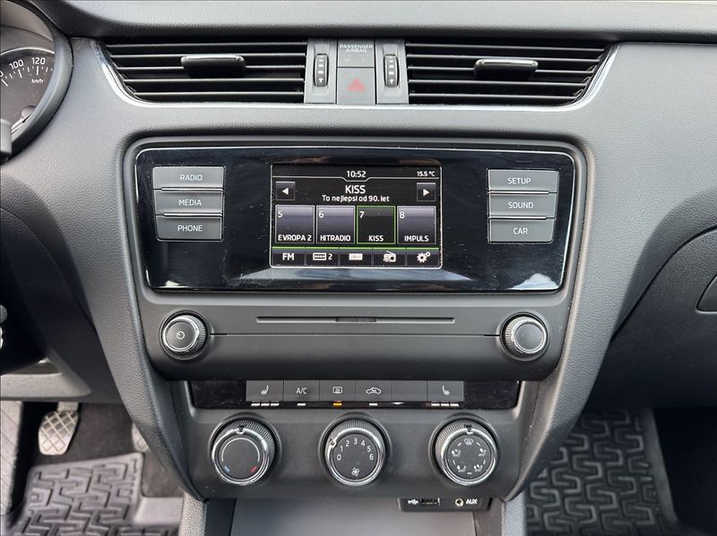 Škoda Octavia 1,6 TDI 81kW 2.maj původ ČR - fotka 31 z 50