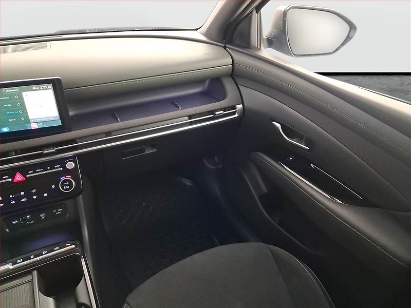 Hyundai Tucson (2024) 1.6 T-GDI 48V MHEV - fotka 8 z 21