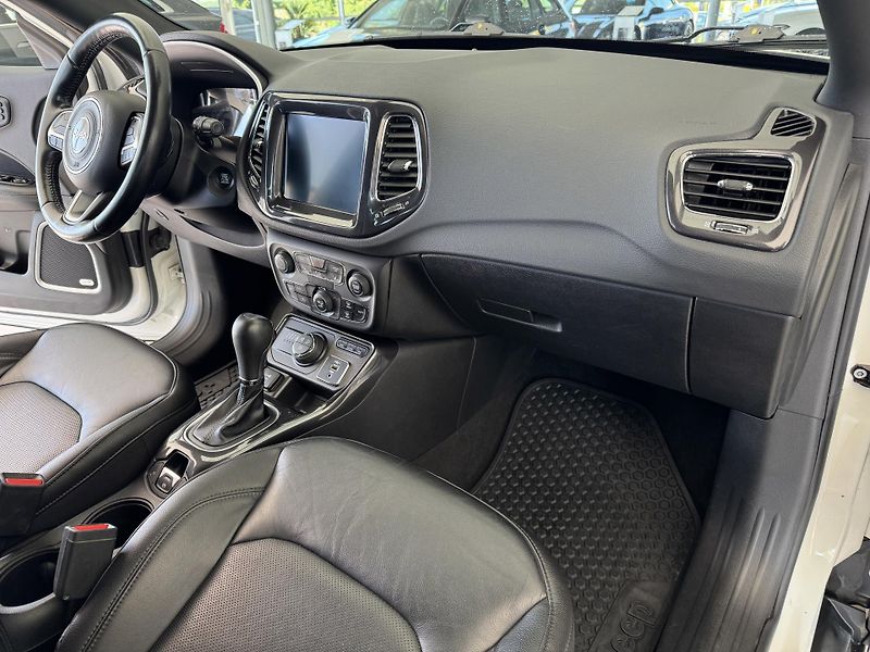 Jeep Compass S 4xe 1,3T 177kW*REZERVACE! - fotka 11 z 37