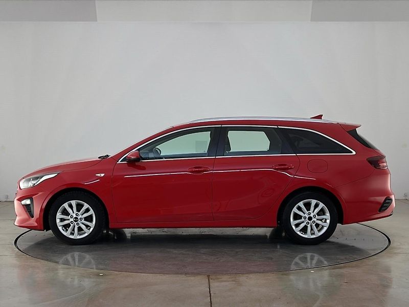 Kia Ceed Kombi - fotka 3 z 26