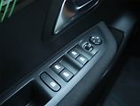 Peugeot 208 (2024) 1.2 PureTech, Tempomat - náhled 13