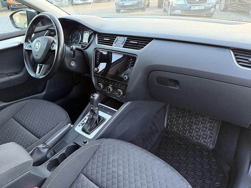Škoda Octavia 1.4TSi DRIVE 110kW DSG - fotka 10 z 18