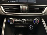 Alfa Romeo Giulia (2026) Quadrifoglio 2.9 V6 BiTurbo 52 - náhled 13