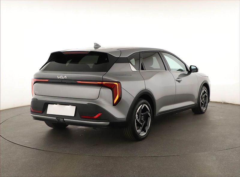 Kia K4 (2026) 1.6 T-GDI, Mrtvý úhel - fotka 5 z 25