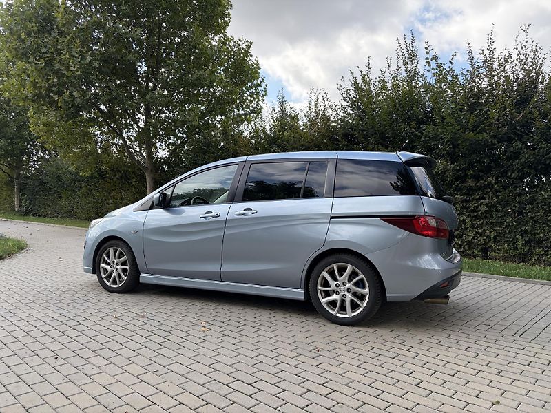 Mazda 5 2.0 Sports-Line - fotka 6 z 32
