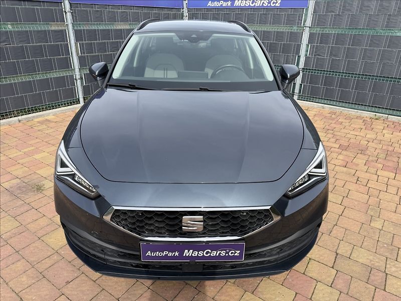 Seat Leon 2.0 TDI Style DSG/LED - fotka 2 z 24