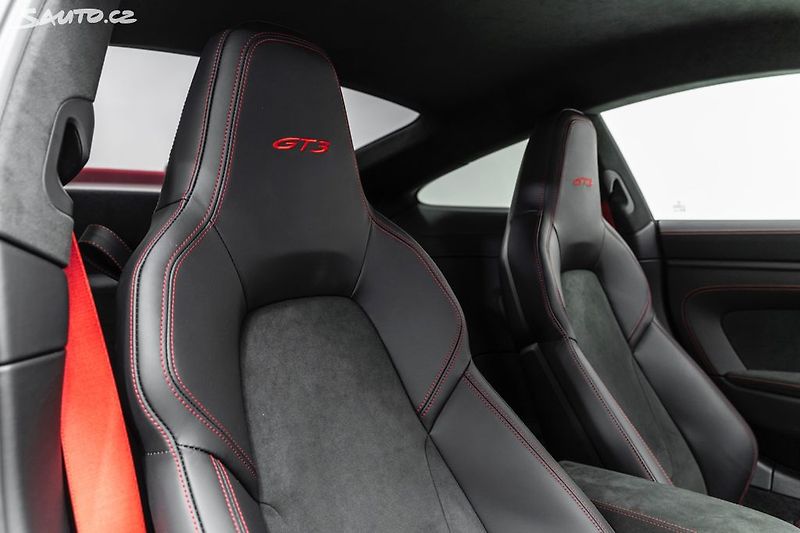 Porsche 911 GT3 992.2 facelift, PDK - fotka 13 z 40