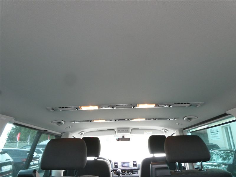 Volkswagen Multivan 2,0 TDi 110kW DSG,BULLI,1.maj. - fotka 19 z 50