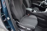 Peugeot 3008 (2023) 1.5 HDi 96kW AT8 Allure / LED - náhled 13