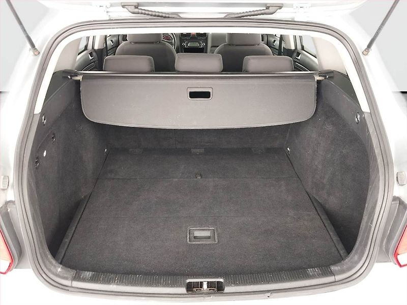 Volkswagen Golf (2009) 1.9 TDI, po STK, levný provoz - fotka 14 z 16