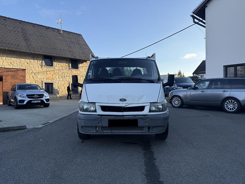 Ford Transit 2.4l 66 kW - fotka 3 z 20