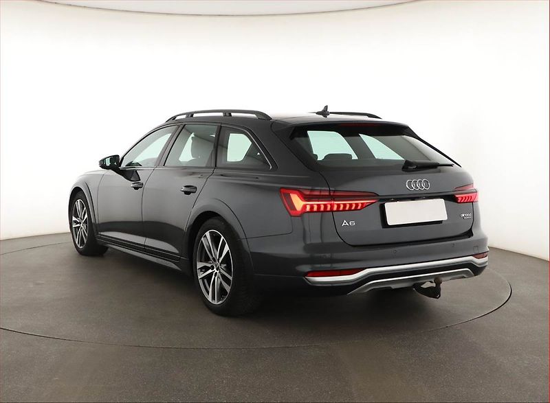 Audi A6 Allroad (2022) 55 TDI - fotka 4 z 20
