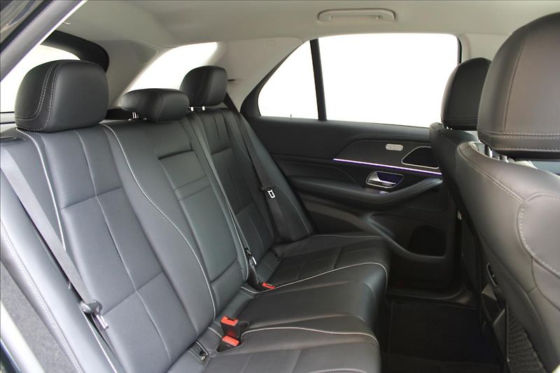 Mercedes-Benz GLE 300d 4M/ZÁRUKA/38tkm/CZ - fotka 32 z 46