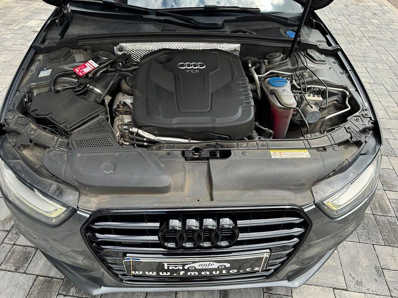 Audi A4 (2015) 2.0TDI S-Line Quattro - fotka 41 z 42