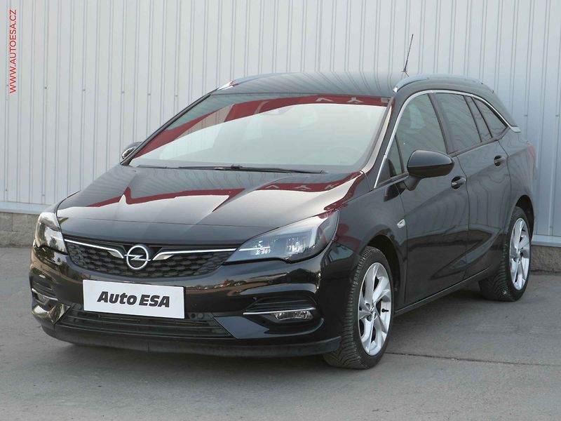 Opel Astra (2021) 1.2T, 1.maj,ČR, AC, LED - fotka 3 z 21