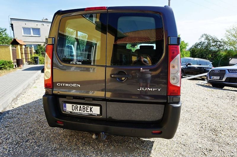Citroën Jumpy (2009) 2.0 HDI 16V 88 kW - fotka 6 z 35