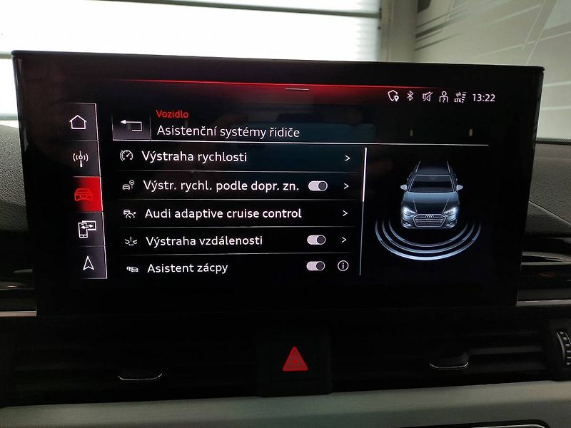 Audi A4 (2024) Avant 40 TDI quattro (150kW/20 - fotka 17 z 28
