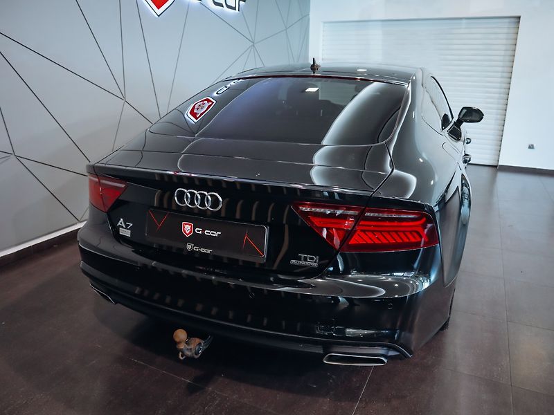 Audi A7 3.0TDI 200kW S-line ACC Vzduch - fotka 5 z 29