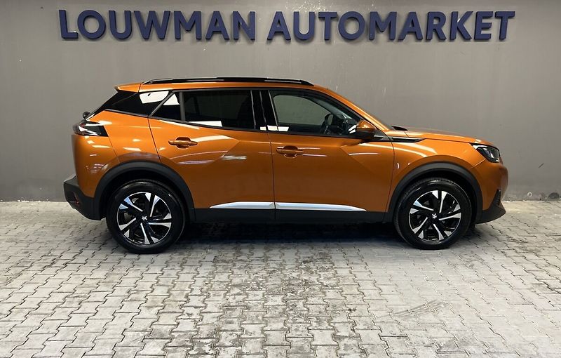 Peugeot 2008 1.2 PureTech 130 Allure - fotka 16 z 16