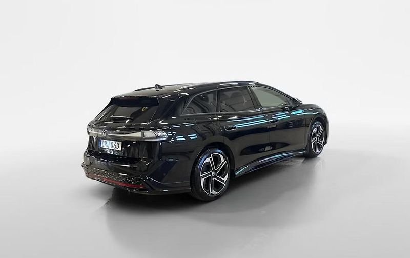 Volkswagen ID.7 Tourer GTX 360k Masáž HuD Pano. Tažné - fotka 4 z 15