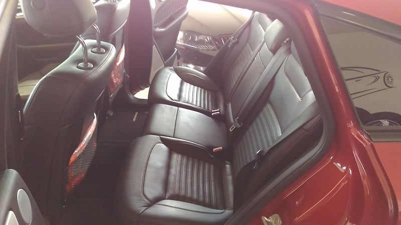 Mercedes-Benz GLE (2015) 450I,270KW,LED,PANOR.ALU r.21 - fotka 11 z 36