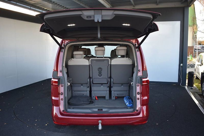 Volkswagen Multivan (2022) 1.4TSI 110kW Hybrid - fotka 12 z 30