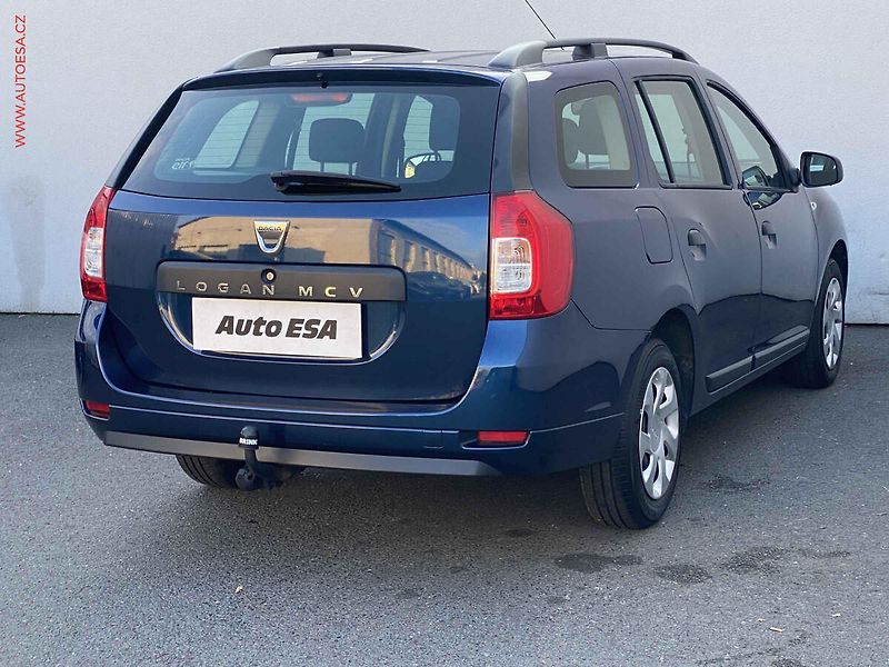 Dacia Logan (2019) 1.0, Essential, TZ, +kola - fotka 4 z 15