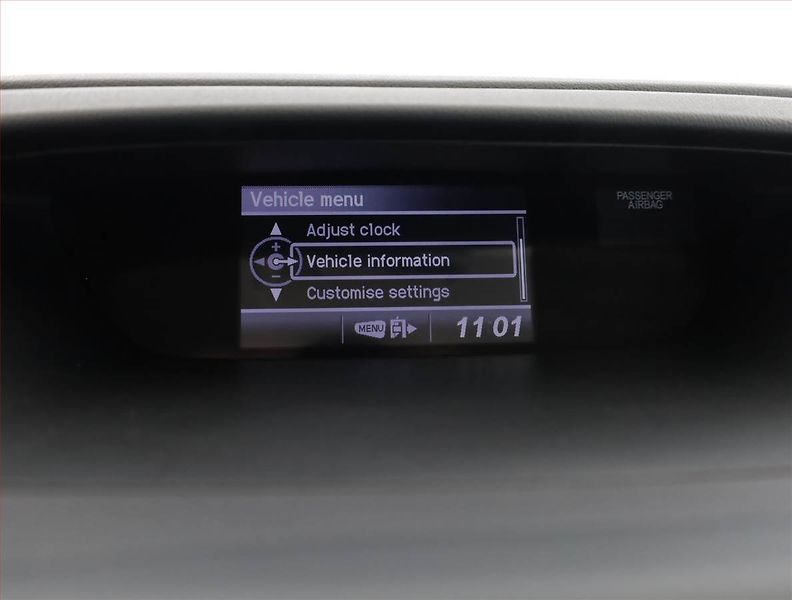 Honda CR-V (2015) 1.6 i-DTEC, Serv.kniha - fotka 16 z 18