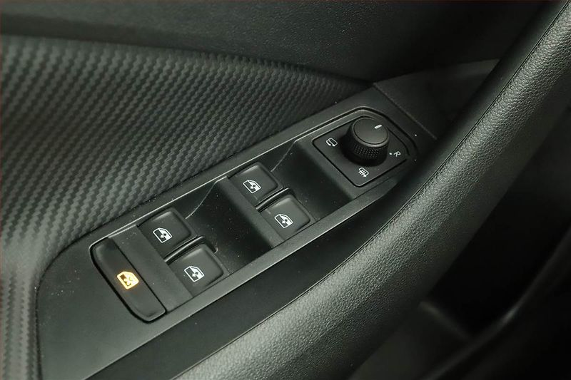 Škoda Kamiq (2026) Monte Carlo 1.5 TSI - fotka 17 z 17