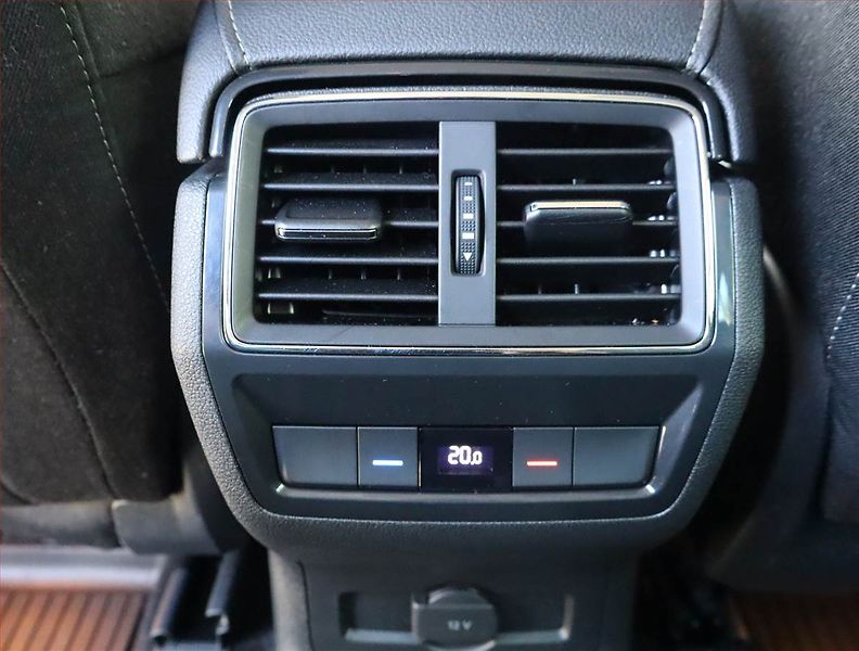 Škoda Kodiaq (2018) 1.4 TSI - fotka 26 z 29