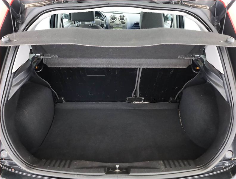 Ford Fiesta (2007) 1.4 16V, po STK, Tažné - fotka 15 z 15