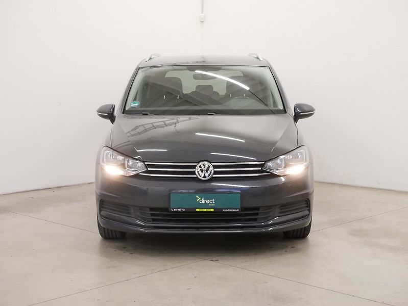 Volkswagen Touran - fotka 4 z 26