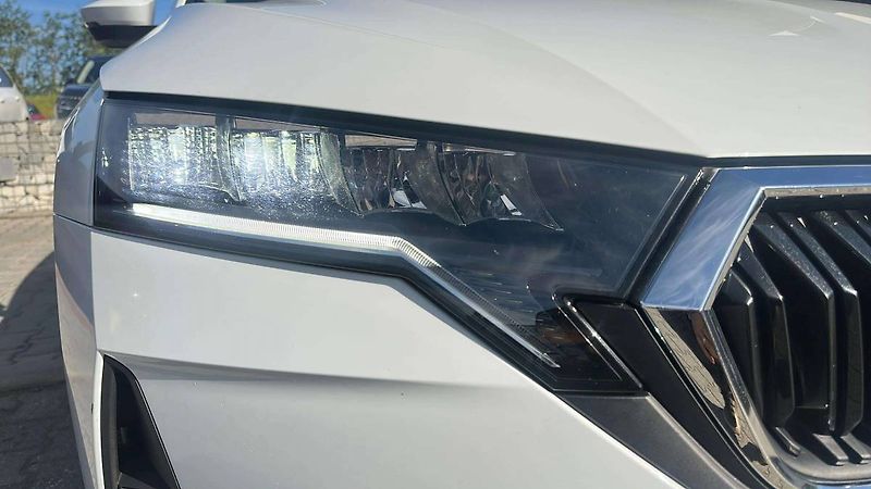 Škoda Octavia Combi Top Selection 1,5TSI 110 - fotka 28 z 30