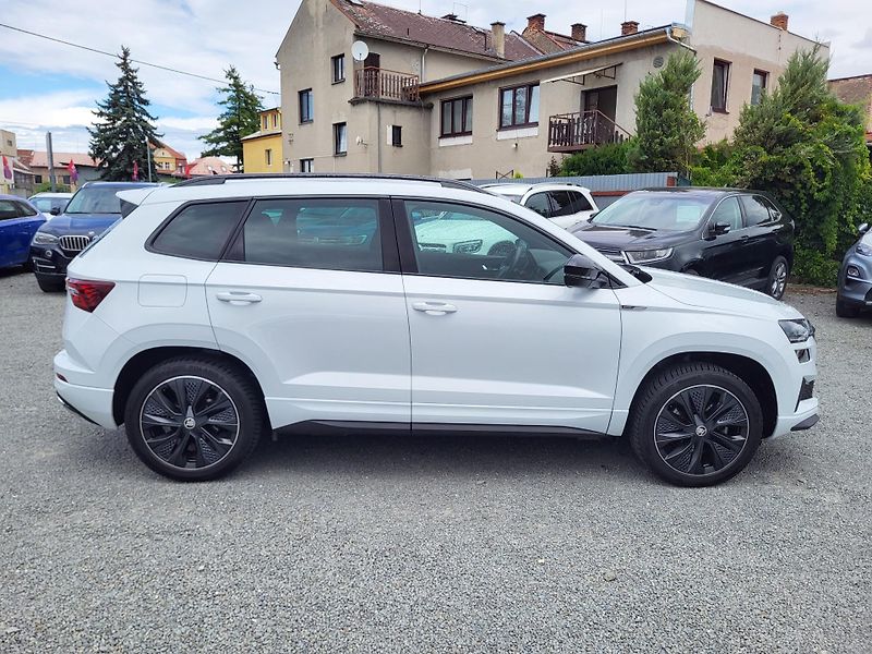 Škoda Karoq 1.5 TSI 110kW DSG SPORTLINE - fotka 5 z 48