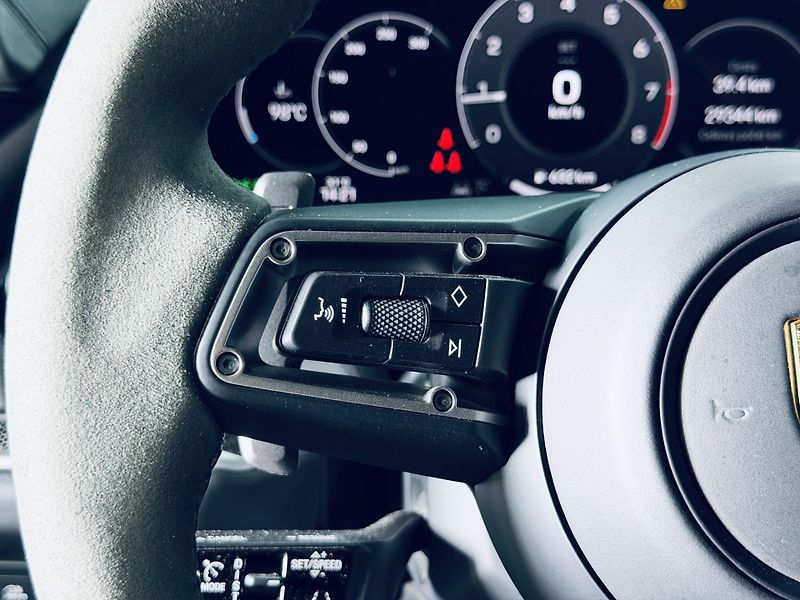 Porsche Cayenne (2024) S LIGHTWEIGHT CARBON HUD MAX V - fotka 19 z 42