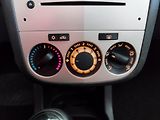 Opel Corsa (2009) 1,2i,59KW.KLIMA,SERVISNÍ KNIHA - náhled 18