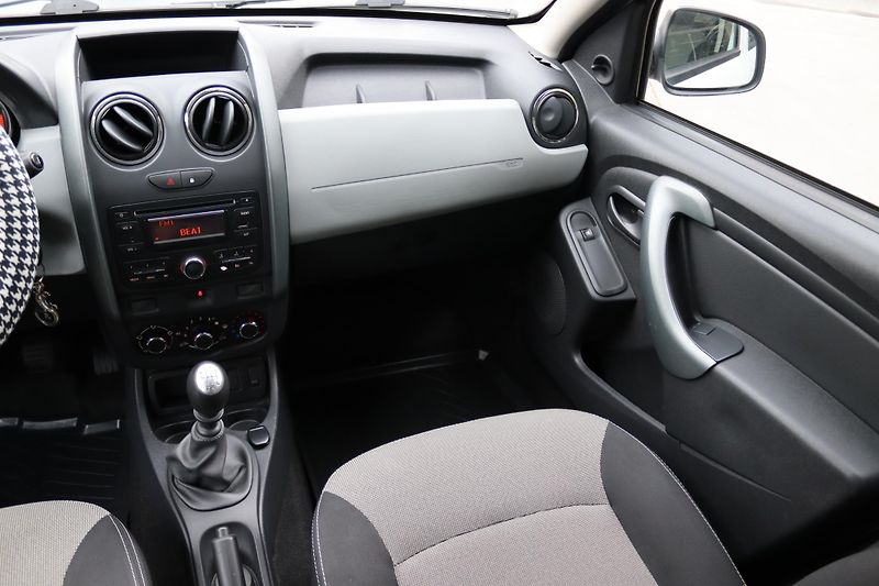 Dacia Duster 1.5dCi 1. MAJITEL JAKO NOVÉ - fotka 32 z 49